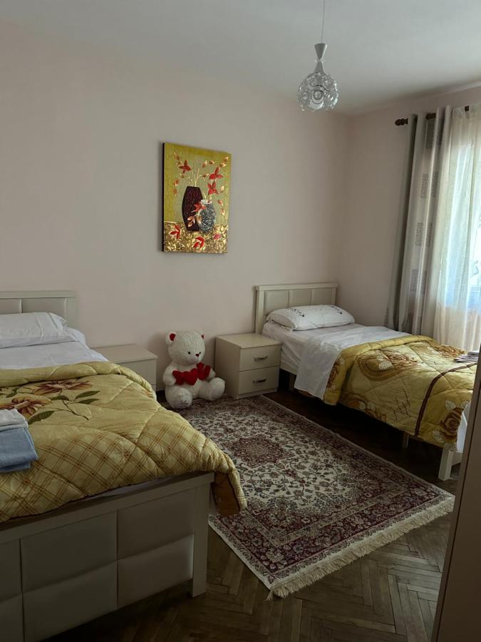Hotel Hoxha House Krujë Exterior foto